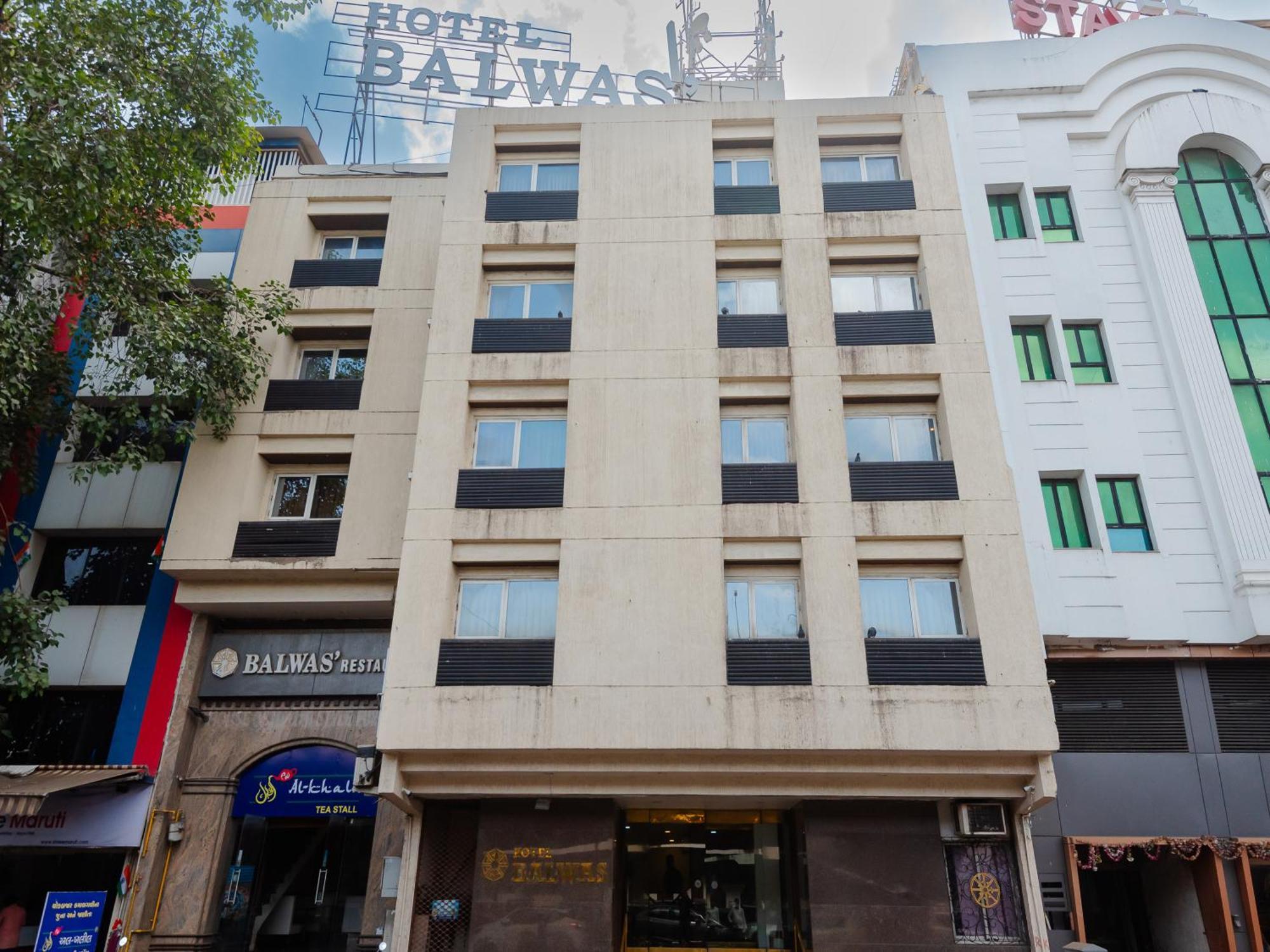 Hotel Balwas 수라트 외부 사진